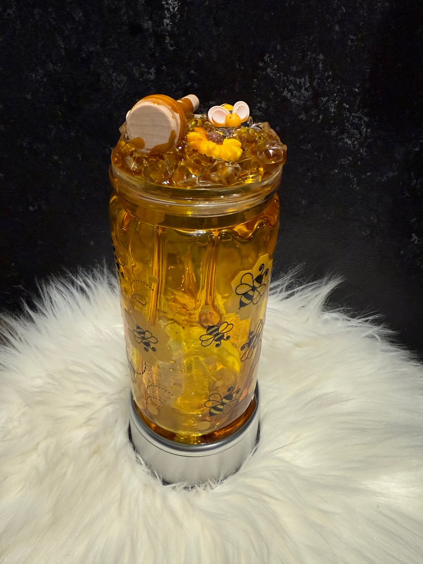Honey themed 16 oz plastic cup honey drip